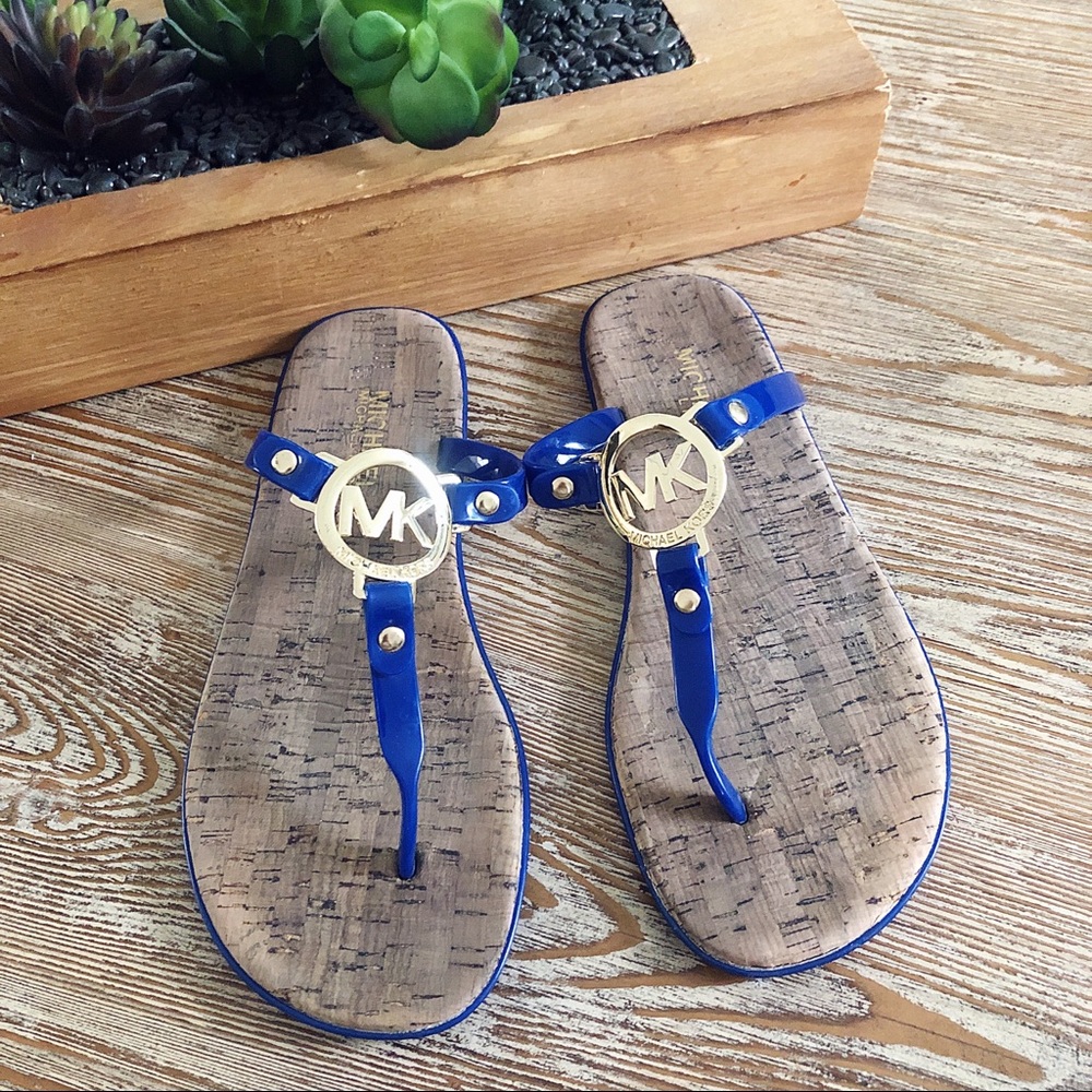 ✨Michael Kors Sandals✨ - Picture 1 of 3
